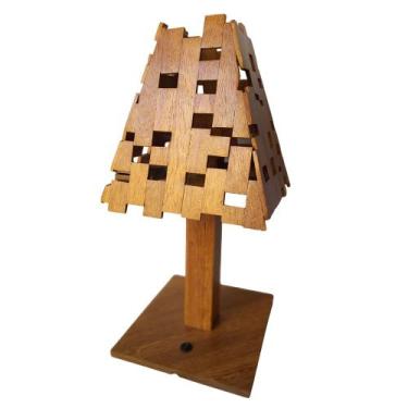 Imagem de Abajur Artesanal Vintage Em Madeira Maciça Detalhado Grande - Astanna