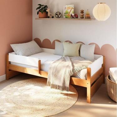 Imagem de Cama Solteiro Reversível com Grade de Proteção Lateral Aria Casatema Madeiraoriginals Nogueira/Branco