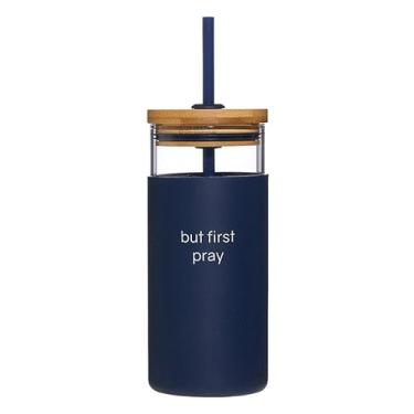 Imagem de Creative Brands Copos - Garrafa de água de vidro inspiradora com manga de silicone, tampa de bambu e copo com tampa de canudo da Faithworks, 510 g, But First Pray