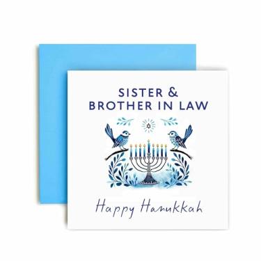 Imagem de Huxters Cartão de Hanukkah para Sister and Brother in Law – Menorah and Bird Cute Design – Jewish Festival of Lights DreidelTraditions (Irmã e cunhado)