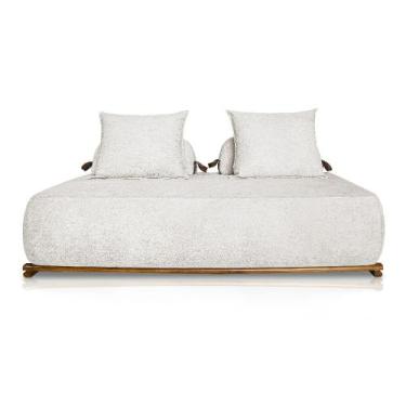 Imagem de Sofá 3 Lugares 2,20m com Base de Madeira Bouclé Off White - Agius Luca