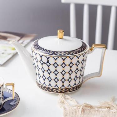 Imagem de Xícaras de chá de café xícara de café e pires de porcelana de osso con