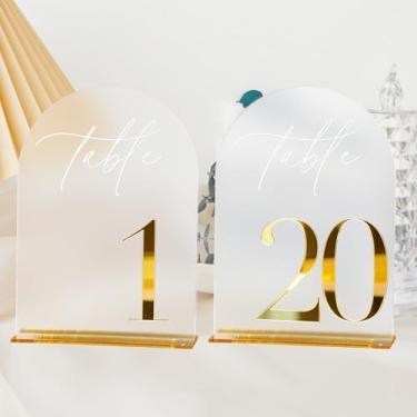 Imagem de HOODO Números de mesa de casamento de acrílico fosco 1-20 com suportes, placas de acrílico arqueadas de 12,7 x 17,8 cm com números dourados 3D, números de mesa 3D foscos para recepção de casamento