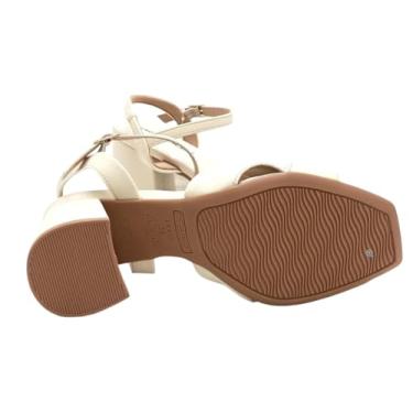 Imagem de Piccadilly Sandália Feminina com Tiras, Branca, Salto Bloco, Detalhe em Laço Vazado (BR, Adulto, Numérico, 37)