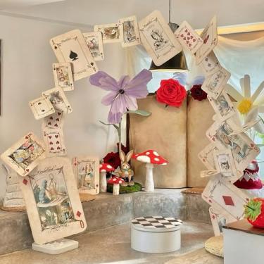 Imagem de Preboun Decoração de festa de chá do País das Maravilhas 2 x 1,5 m Vintage Poker Banner Porta Guirlanda País das Maravilhas Adereços de foto de fundo para aniversário chá de bebê chá de chá