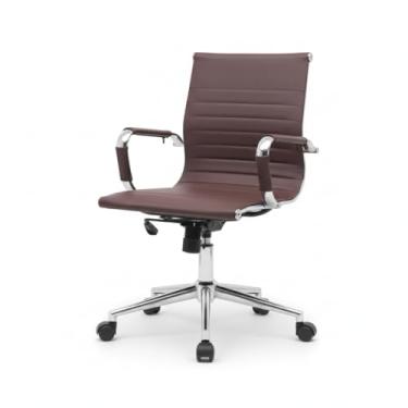 Imagem de Cadeira Diretor Giratória Couro Marrom Com Braços Cromados Para Escritório