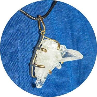 Imagem de Colar Drusa de Cristal Bruta Natural 35mm na Garra Dourada - Cristaisd