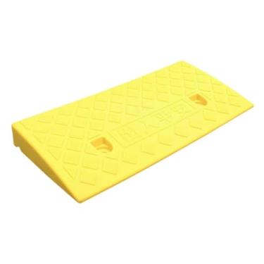 Imagem de predolo Rampa de escalada triangular, leve, antiderrapante, para rampa de acesso à da estrada, para cortadores de grama, de carga e reboques, Amarelo 50cmx22cmx5cm