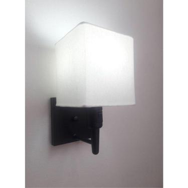 Imagem de Arandela Quadrada Vivare Md-2019 Base Preto Com Interruptor Cúpula Em Tecido - Bivolt Preta-branco 127-220v