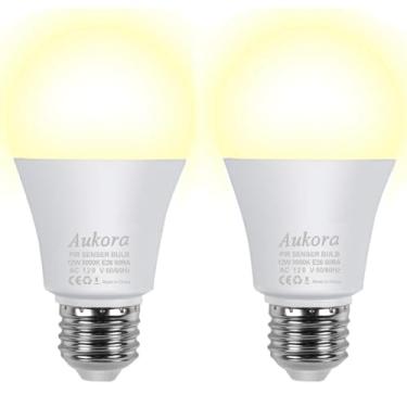 Imagem de Lâmpadas com sensor de movimento, Aukora 12 W (equivalente a 100 watts) E26 luz de segurança do crepúsculo ao amanhecer ativada por movimento para uso externo/interno para porta da frente varanda
