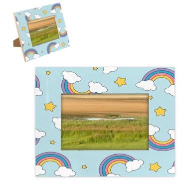 Imagem de hongjinglin Porta-retrato de 20,3 x 25,4 cm com estampa de arco-íris de madeira, molduras fofas para fotos com tapete de parede e mesa, para decoração de casa e amigos da família, ideias de presente