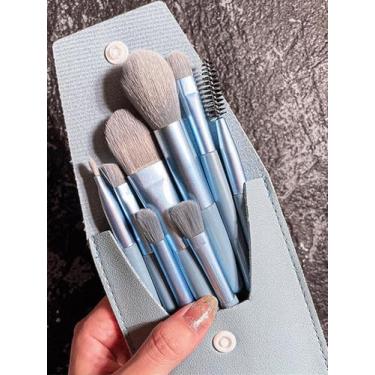 Imagem de Conjunto de 8 pincéis de maquiagem portáteis com cerdas de nylon macias para viagem – Inclui pincéis de sombra, blush e base, ideais para uso diário