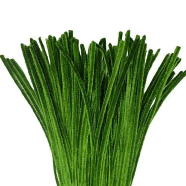 Imagem de Os limpadores de cachimbo apresentam hastes de chenille verde escuro, 