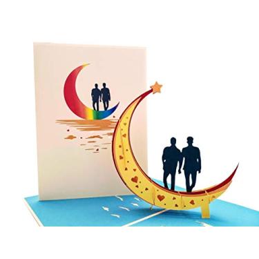 Imagem de iGifts And Cards Casal gay Love You To The Moon And Back Cartão de felicitações pop-up 3D - Casamento, Casamento, Noivado, Aniversário, Orgulho, Lovers, Romântico