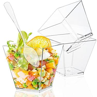 Imagem de Pacote com 50 mini copos quadrados de sobremesa de plástico de 100 ml com colheres, copo de aperitivo de parfaith, copos de plástico descartáveis para pudim, sobremesas de mousse