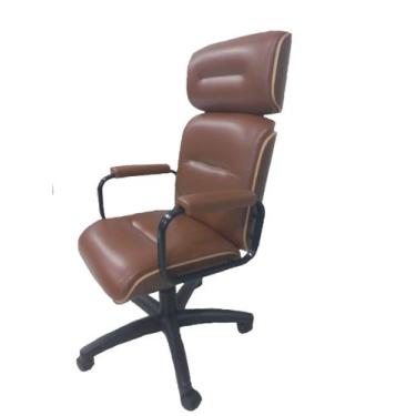 Imagem de Cadeira Eames Presidente Caramelo  Linha Capa em Madeira Cor Vermelho 