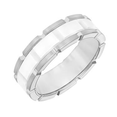 Imagem de Brilliant Expressions Aliança de casamento masculina de carboneto de tungstênio e cerâmica branca – Anel de perfil plano de 7 mm com centro de cerâmica lisa e bordas de tungstênio acetinado, ajuste