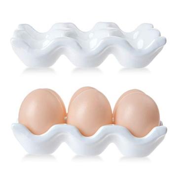 Imagem de Bandeja para ovos de cerâmica com 6 xícaras – meia dúzia de porta-ovos de porcelana organizador de armazenamento decorativo prato de servir para geladeira, bancada, cozinha, casa (branco, pacote com 2