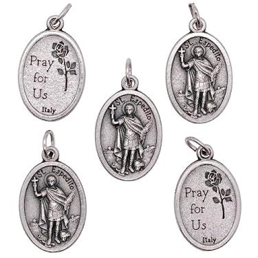 Imagem de Pacote com 5 medalhas de Saint Expeditus prateadas | Santo Padroeiro dos Estojos Urgentes | Pingentes Cristãos para Colar ou Chaplets | Ótimo Presente Católico | Feito na Itália, Metal não precioso,