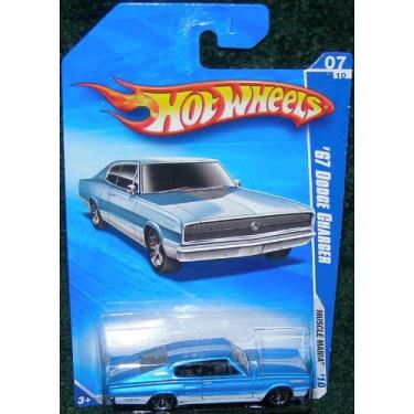 Imagem de HOT Wheels 2010 Muscle Mania 07 of 10 Blue Over White '67 Dodge Charger