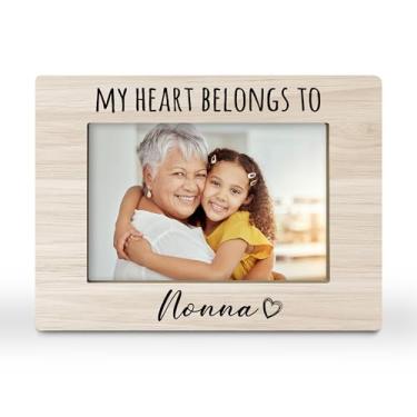 Imagem de CGBHW Porta-retrato Nonna Gifts, melhor presente de Natal para netos, netos, netos, My Heart Belongs to Nonna, moldura horizontal 10 x 15 cm para exibição de mesa