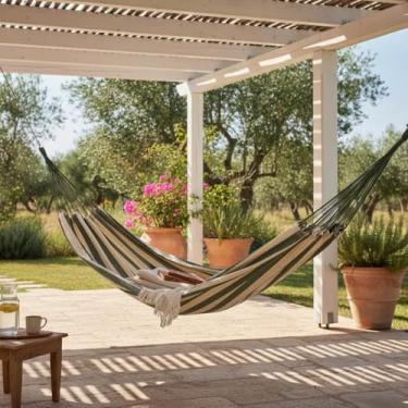 Imagem de Rede de Descanso Casal Listrada Gigante 3.90x1.50m Modelo Terra e Sol – Ideal para Varanda, Jardim e Piquenique ao Ar Livre (Verde Musgo com Bege)