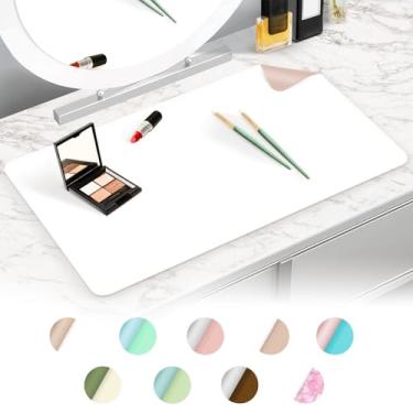 Imagem de Tapete de maquiagem para penteadeira para proteger o tampo da mesa 70 x 30 cm, tapete de maquiagem de dupla face, almofada de mesa fácil de limpar - acessórios à prova d'água e à prova de óleo (branco