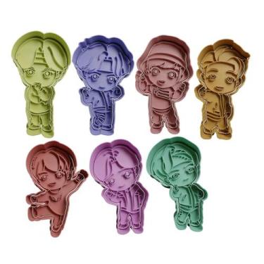 Imagem de Cortador Biscoito Molde Forma BTS Marcador Carimbo Pasta Americana Mas