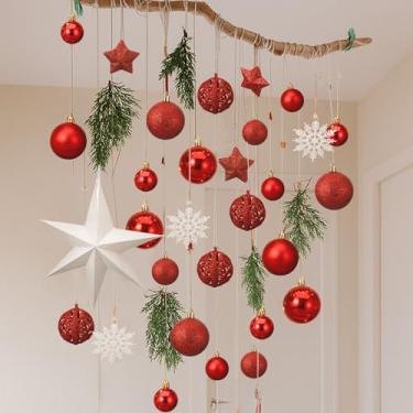 Imagem de Halloscume Decoração de Natal para pendurar na parede com ramo de madeira leve, decorações de pendurar na porta de Natal, arte de parede de Natal com plantas artificiais, ornamento vermelho para