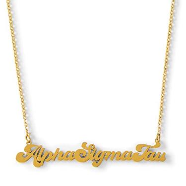 Imagem de Sorority Shop Colar Alpha Sigma Tau — Design de fonte retrô com revestimento de ouro 18K, presentes Alpha Sigma Tau para mulheres, One Size, Aço inoxidável, Sem Pedra Preciosa