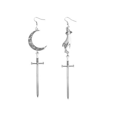 Imagem de Brincos góticos femininos vintage feitos à mão sol, lua, estrela, mariposa, espada, espada, estilo escuro, retrô, gótico, bruxa, brincos boêmios, acessórios de joias, Large, Latão, Sem pedra preciosa