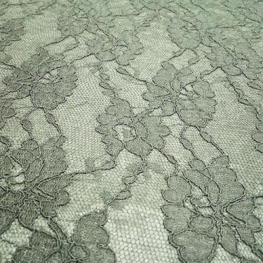 Imagem de Rolo 3 Metros Renda Suiça Forrada 95% Poliéster 5% Poliamida - Tecidos