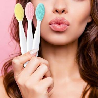 Imagem de Conjunto de 3 pincéis de limpeza facial, em 1 escova de máscara facial de silicone e esfregão facial para aplicação de máscara esfoliante e massagem, essencial para cuidados com a pele do banheiro