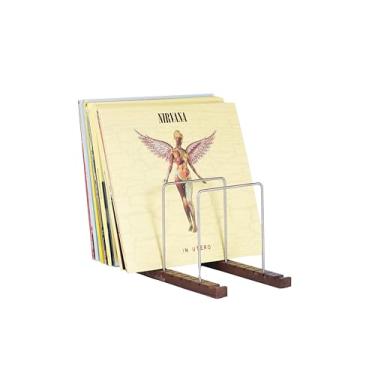 Imagem de Decibelvibe Suporte para armazenamento de discos de vinil e toca-discos, agora com design premium de aço inoxidável e madeira de nogueira maciça, até 75 discos de vinil, para sala de estar ou sala de