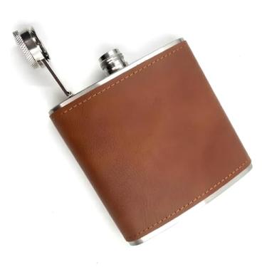 Imagem de Cantil de Bolso Portátil 175ml em Aço Inox com Revestimento em Couro – Compacto, Resistente e Elegante para Viagem, Lazer e Presente