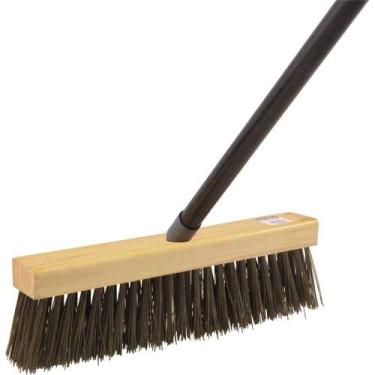 Imagem de Vassoura Tipo Gari, Cepa de Madeira, com 4 Fileiras, Vonder