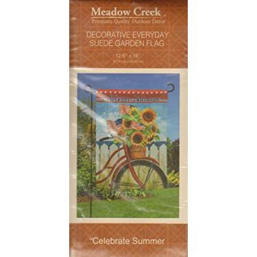 Imagem de Comemore o verão: bandeira decorativa de jardim de camurça todos os dias