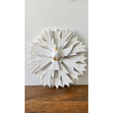 Imagem de Divino Espírito Santo em Madeira Artesanal, 39 x 39 cm, Raios Duplos.