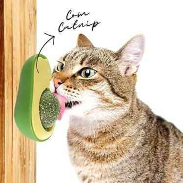 Imagem de Kit 02 Brinquedo Interativo Abacate Para Gatos Com Catnip Erva Relaxante Anti Estresse Bola de Lamber Petbuco Natural