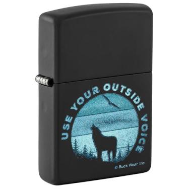 Imagem de Zippo Isqueiro de bolso preto fosco Buck Wear™ Use Your Outside Voice Design