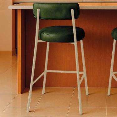 Imagem de Banqueta Cozinha Média Com Encosto Industrial Champanhe Londres Pu D03 - D`rossi Verde