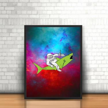 Imagem de Quadro com Moldura Tumblr Astronauta e Tubarão Galáxia 60x40