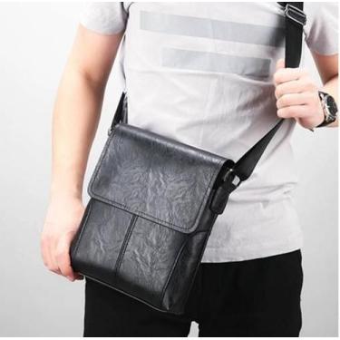 Imagem de Pasta Carteiro Transversal Masculina - preta - OKABOX