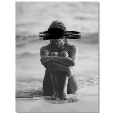 Imagem de Arte de parede de luxo moderna - pôster retrô fashion menina cuja identidade foi roubada para decoração de parede de quarto de meninas - arte feminista vintage preto e branco impressão em tela imagem