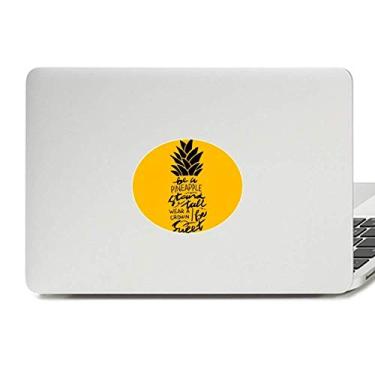 Imagem de Adesivo de vinil com citação amarela Be a Sweet Pineapple adesivo para notebook