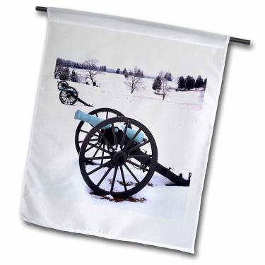Imagem de 3dRose fl_189675_1" EUA, Virginia, Manassas National Battlefield Park, canhões na bandeira de jardim de neve, 30,5 x 45,7 cm