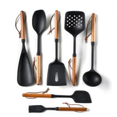 Imagem de Conjunto de utensílios de cozinha de silicone, 7 peças de utensílios de cozinha de silicone com alças de madeira, espátula resistente ao calor com corda para pendurar, conjunto de utensílios para