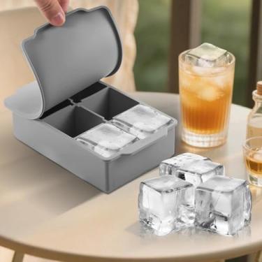 Imagem de Bandeja de silicone com 4 grades para cubos de gelo grandes para coquetéis, uísque e bar doméstico, design de liberação fácil para freezer