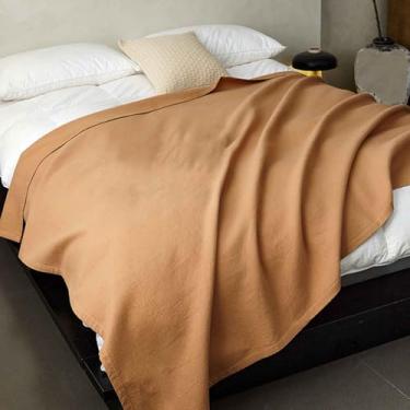 Imagem de Cobertor feminino cobertor e mantas para cama cachecol adulto longo duplo para sofá toalha xale verão roupa de cama fina e algodão macio e confortável (marrom, 150 x 200 cm)