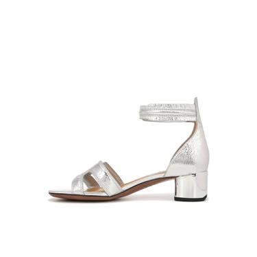 Imagem de Franco Sarto Sandália feminina Nora com salto baixo e tira no tornozelo, Prata metálica, 7 Wide